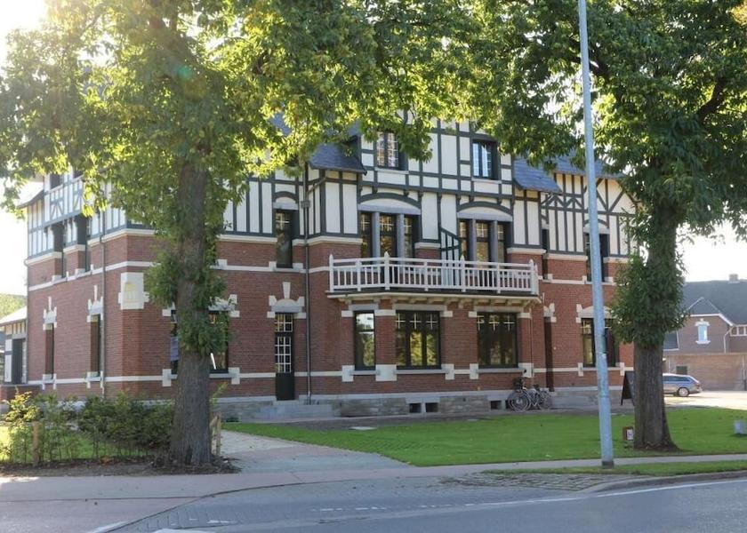 Flemish Region Maasmechelen Facade