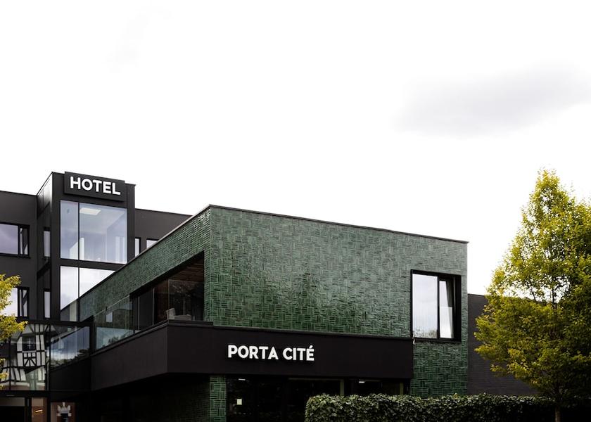 Flemish Region Maasmechelen Facade