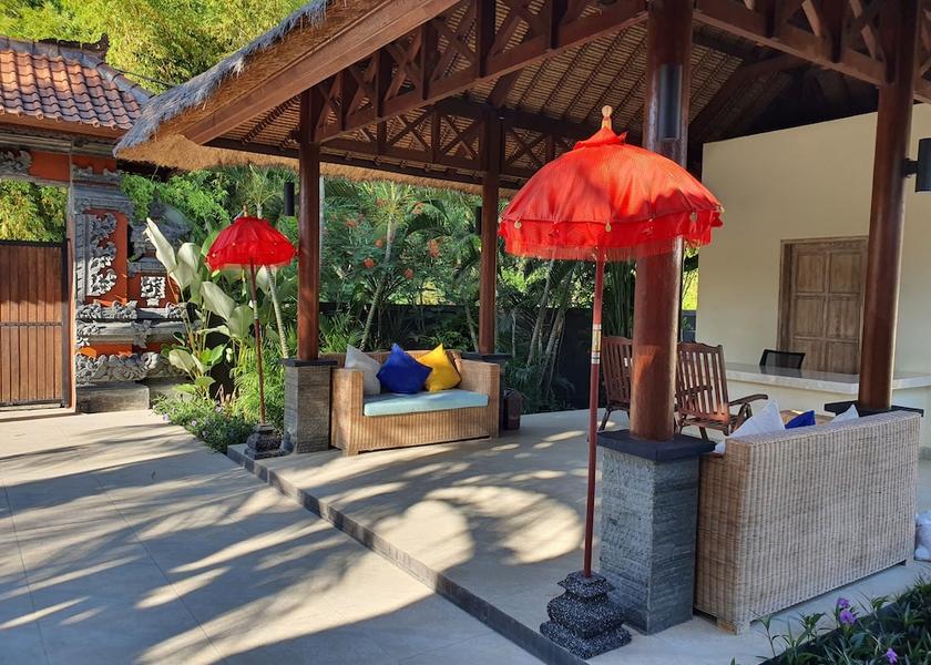 Bali Banjar Reception