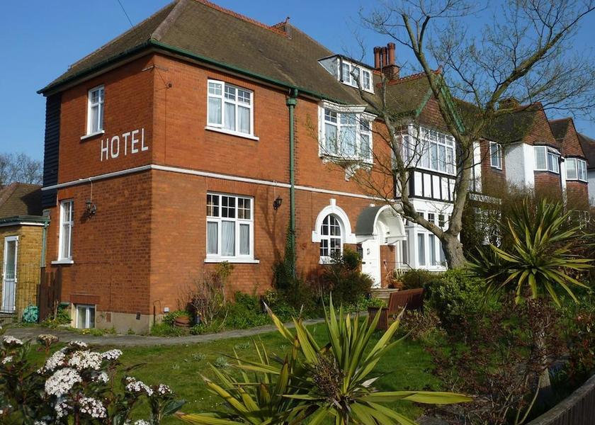 England Bromley Exterior Detail