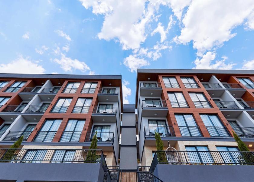  Kotor Exterior Detail