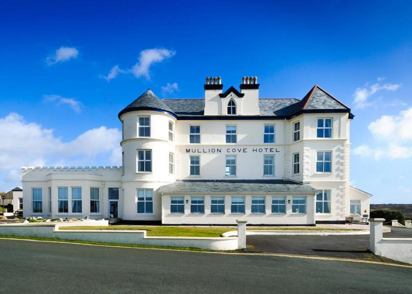 England Helston Entrance