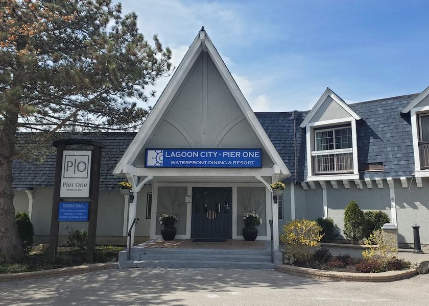 Ontario Ramara Facade