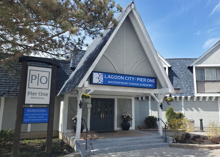 Ontario Ramara Exterior Detail