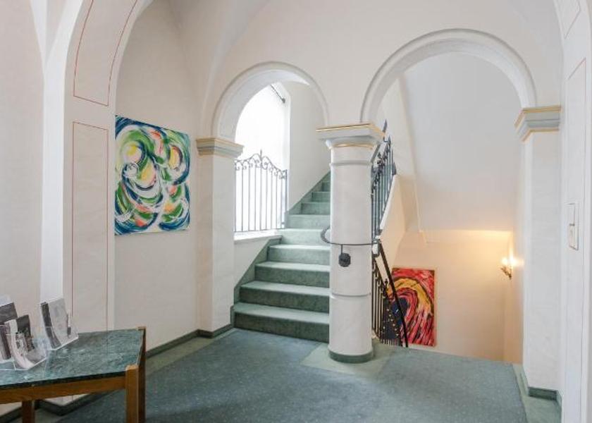 Bavaria Illertissen Lobby