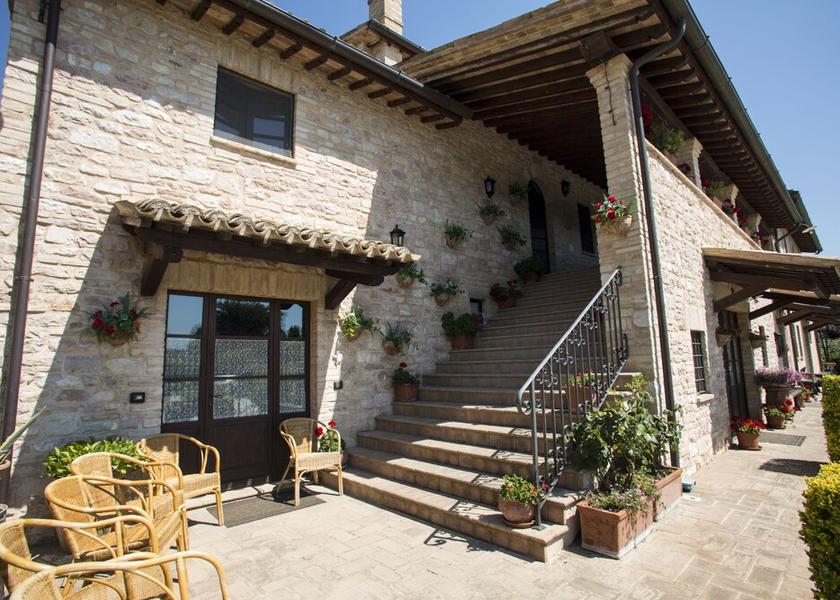 Umbria Spello Facade