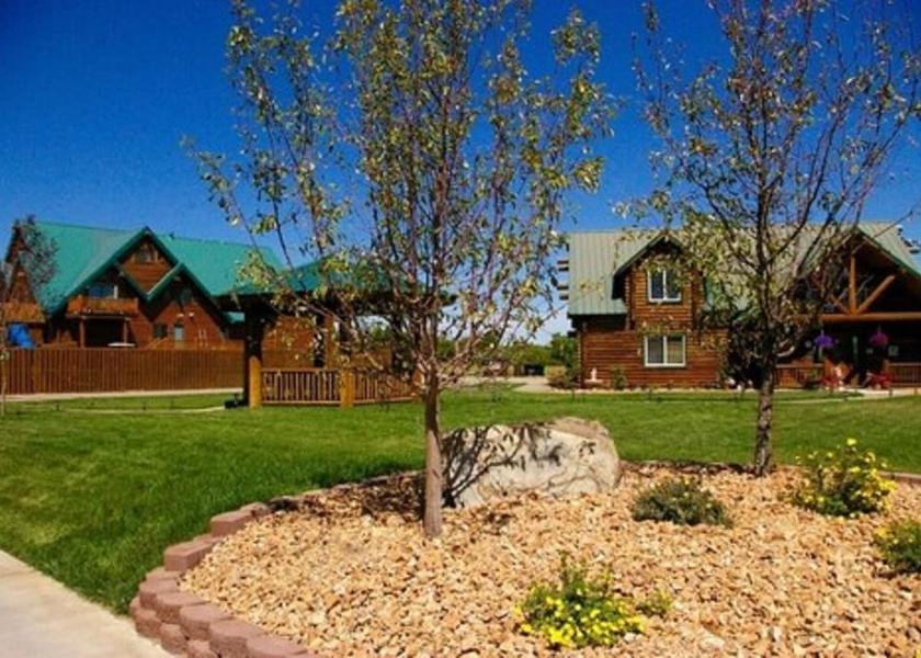 Wyoming Mountain View Exterior Detail