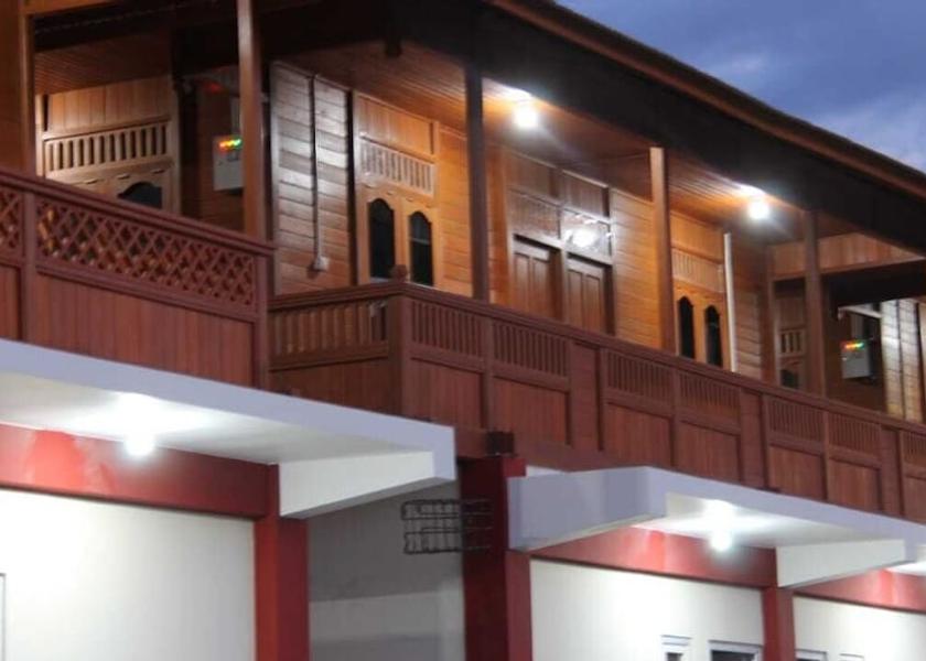  Palu Facade