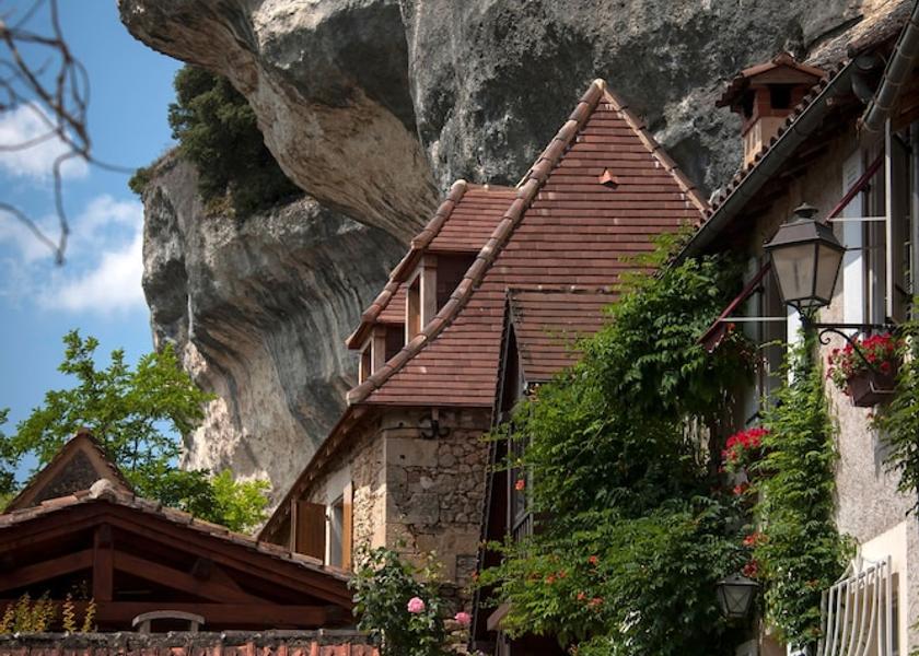 Nouvelle-Aquitaine Les Eyzies Exterior