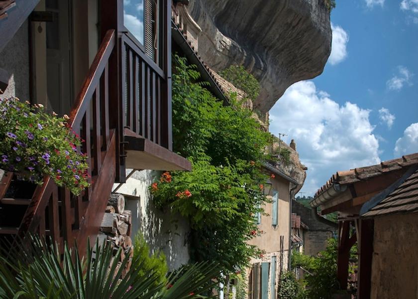 Nouvelle-Aquitaine Les Eyzies Exterior