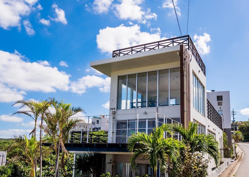 Okinawa (prefecture) Yomitan Exterior Detail