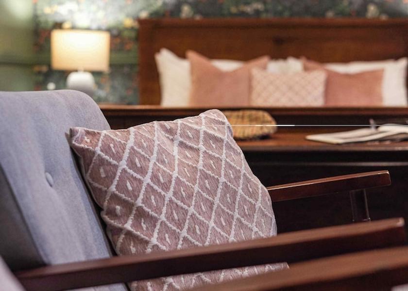 England Keighley Room