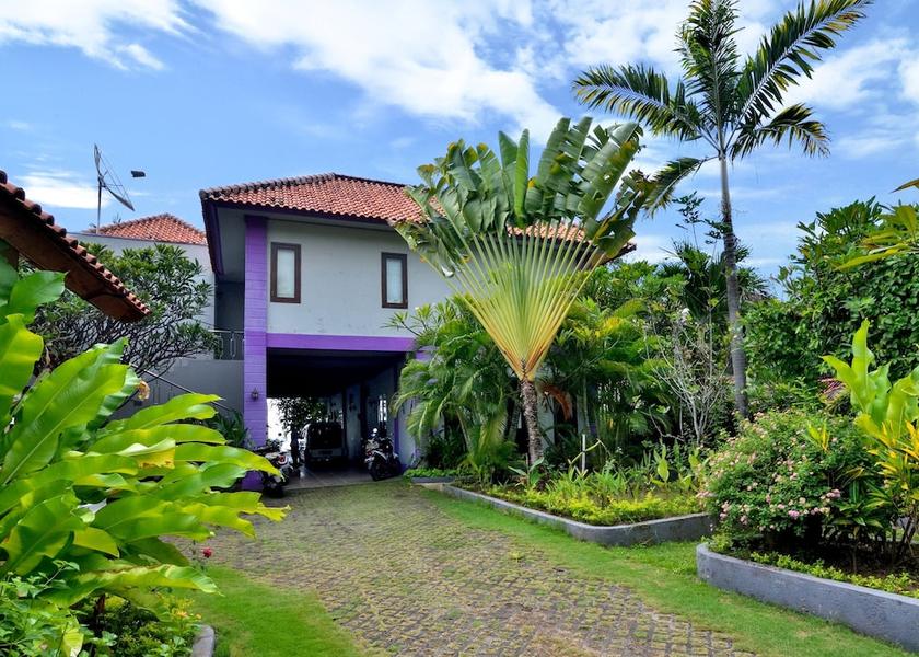 Bali Lovina Property grounds