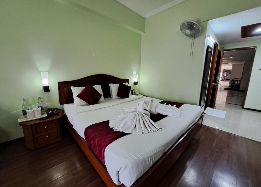 Tamil Nadu Ooty Room