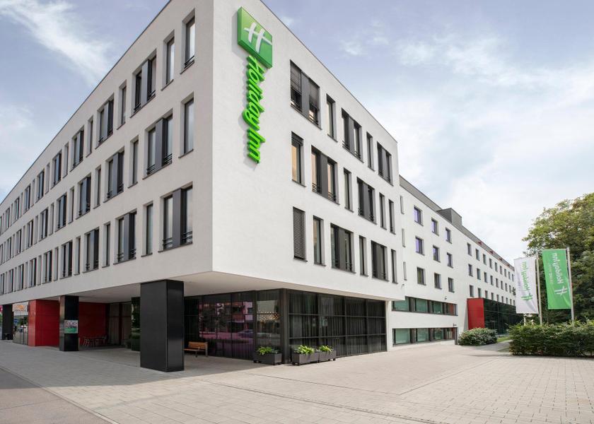 Bavaria Munich Hotel Exterior