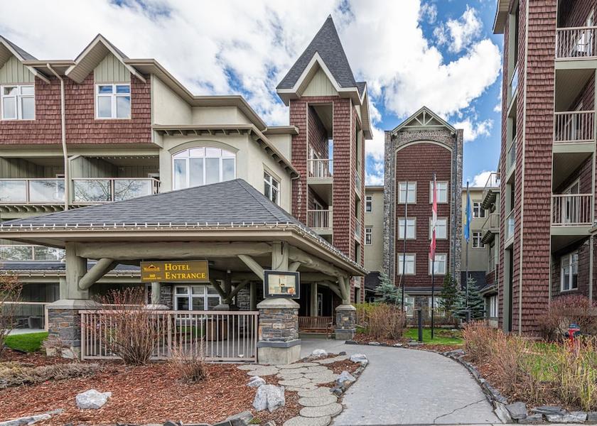 Alberta Canmore Facade