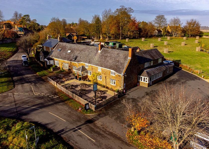 England Daventry Exterior Detail