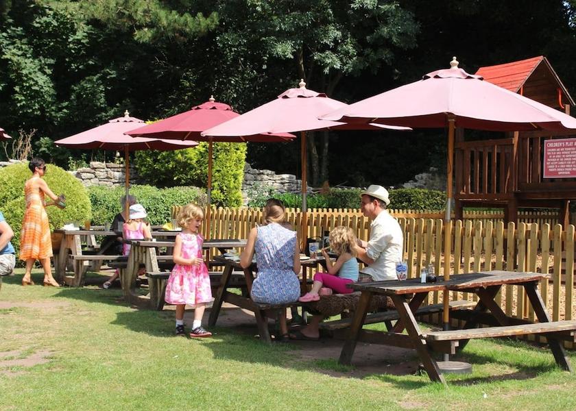 Wales Abergavenny Property Grounds