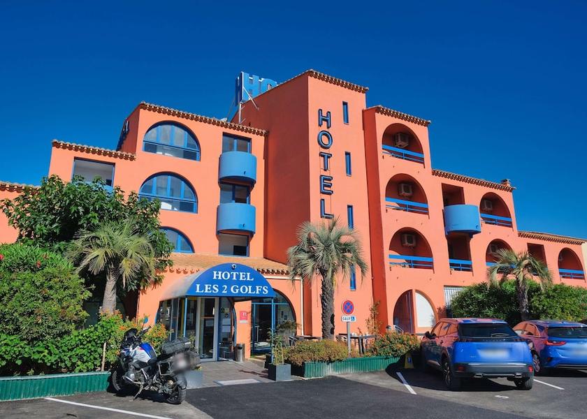 Occitanie Leucate Facade