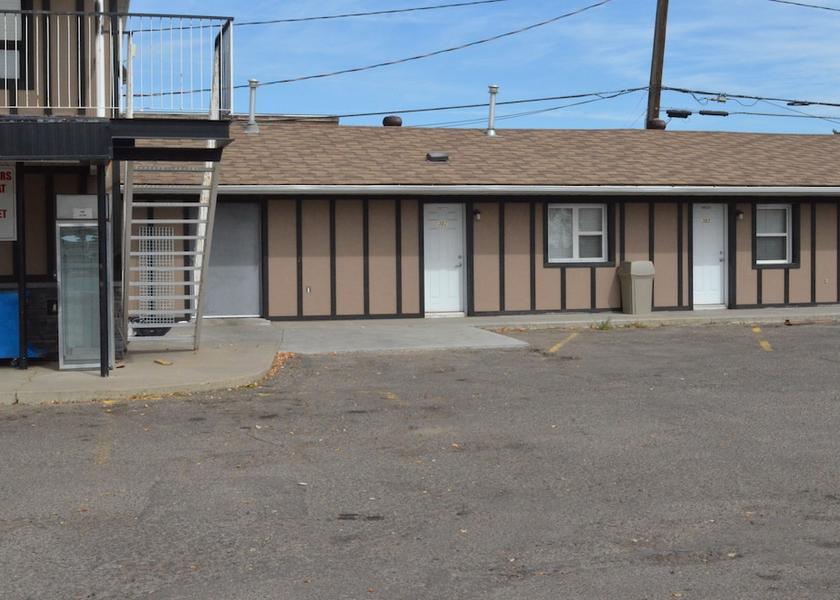 Alberta Medicine Hat Exterior Detail