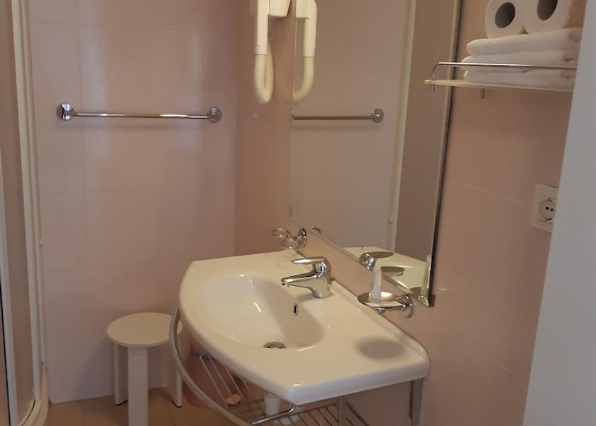 Veneto Bovolone Bathroom