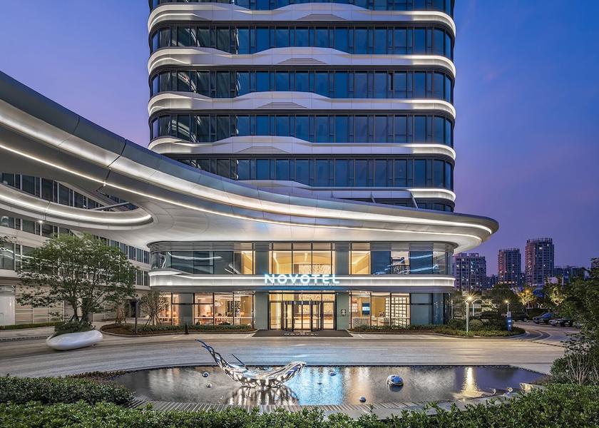  Shanghai Facade