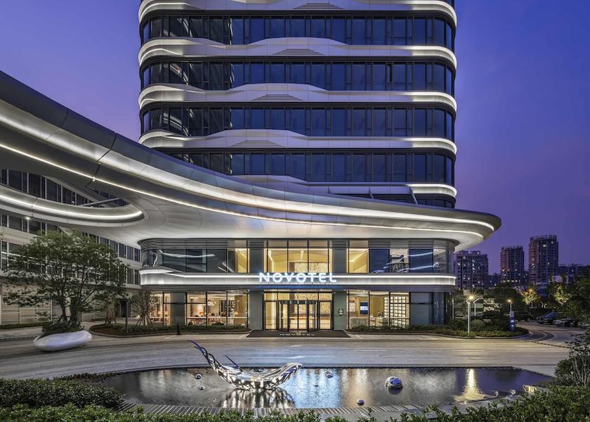  Shanghai Primary image