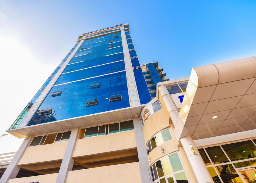  Kampala Exterior Detail