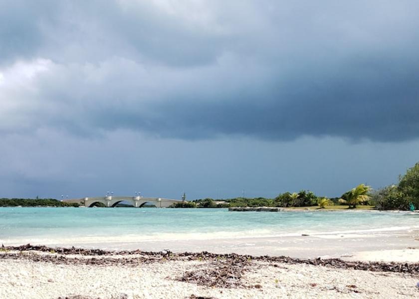 Exuma George Town Beach