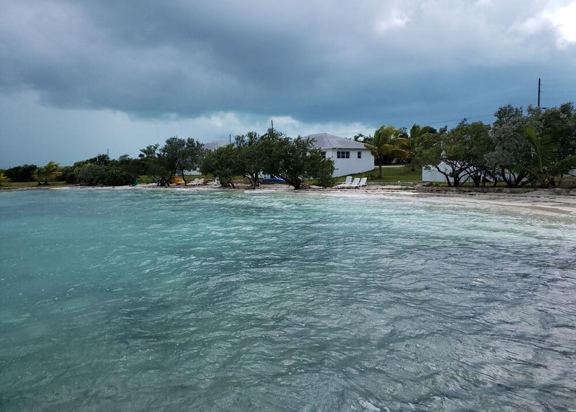 Exuma George Town Beach