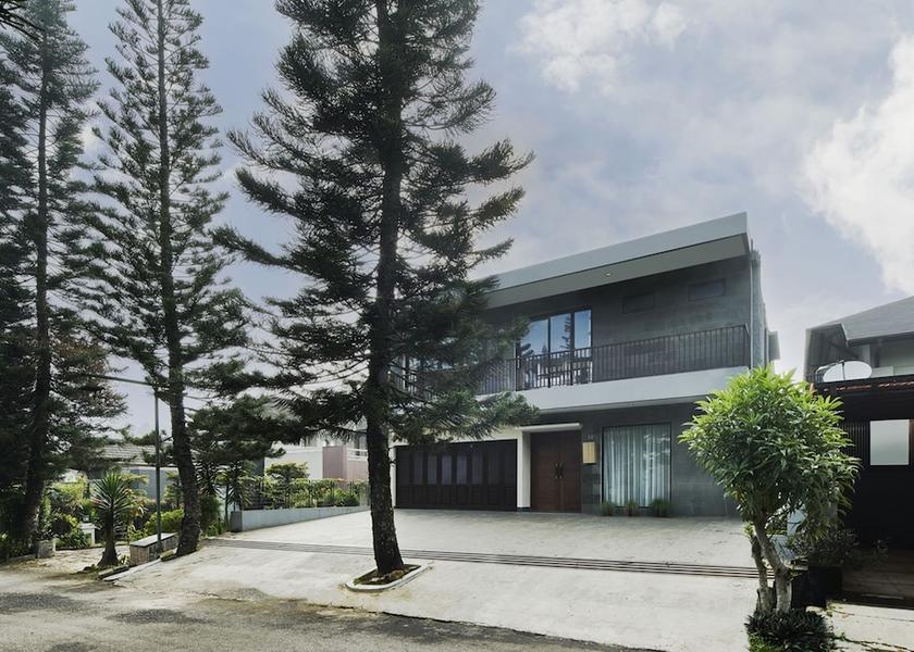 West Java Cimenyan Facade