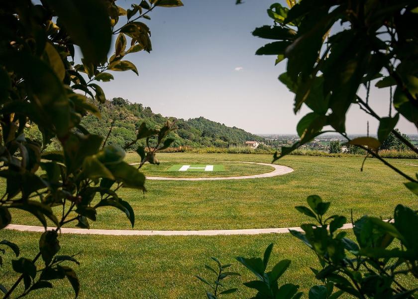 Lombardy Brusaporto Property Grounds