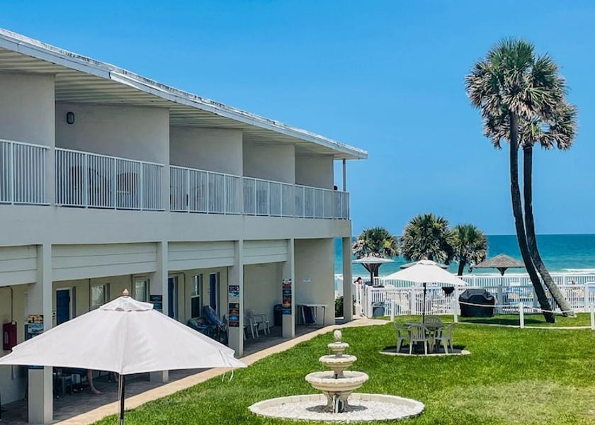 Florida Daytona Beach Shores Terrace/patio