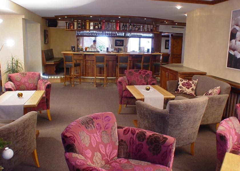Tyrol Kappl Lobby