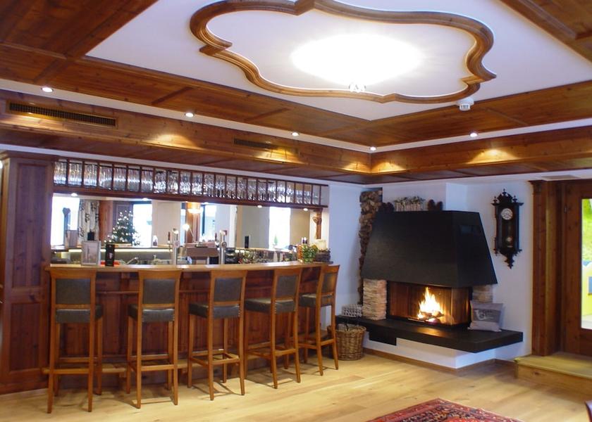 Tyrol Kappl Lobby