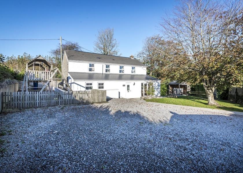 Wales Tenby Exterior Detail