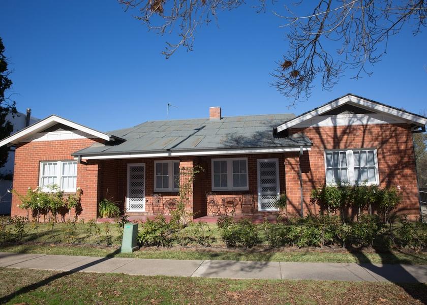 New South Wales Wagga Wagga Exterior Detail