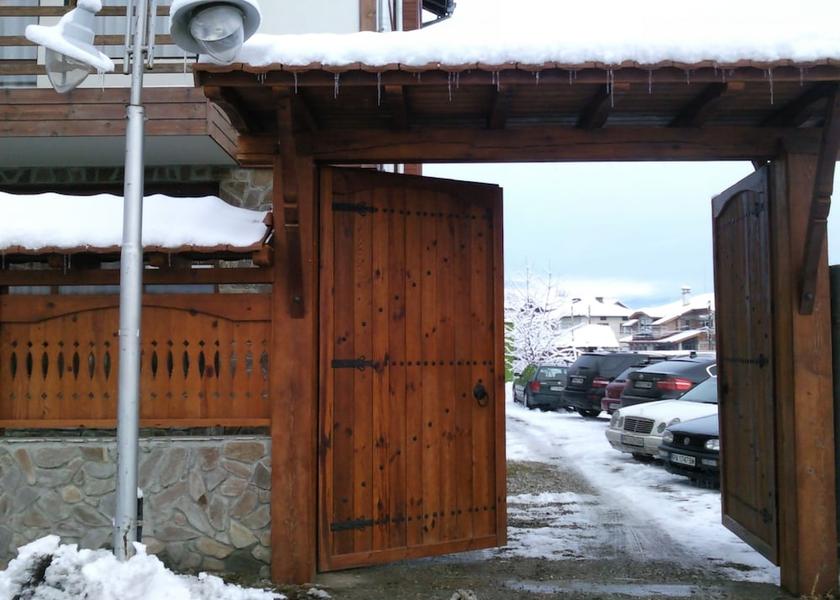  Bansko Parking