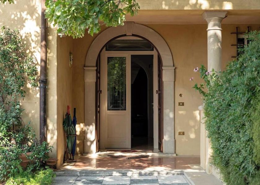 Tuscany Gavorrano Facade