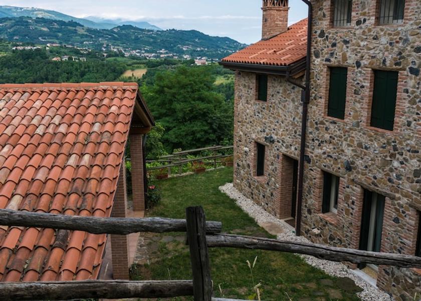 Veneto Fara Vicentino Exterior Detail