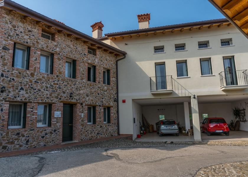 Veneto Fara Vicentino Facade