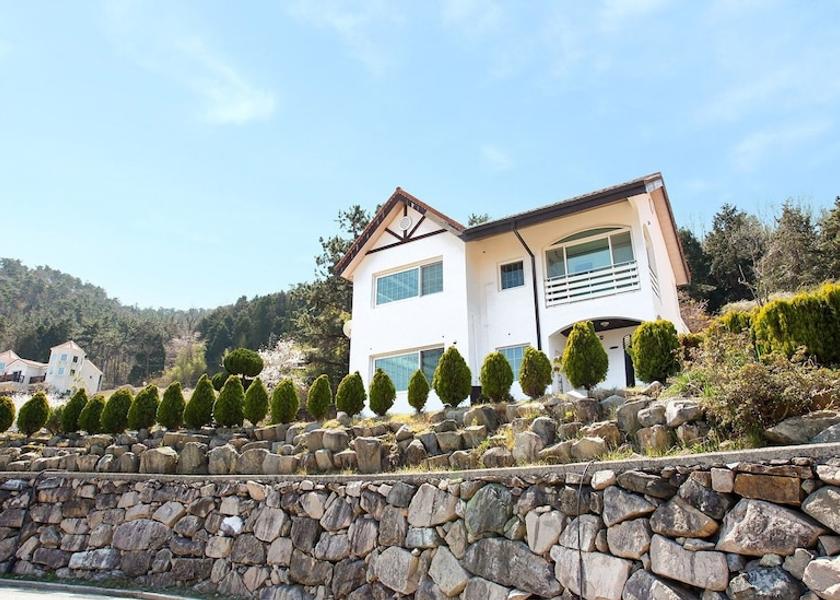 South Gyeongsang Namhae Facade