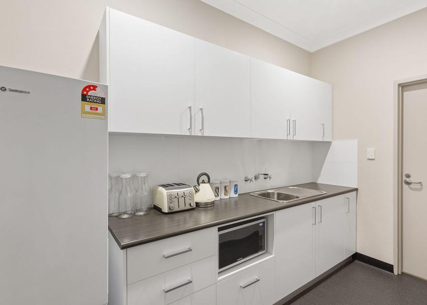 New South Wales Sydney Queen Room with Shared Bathroom