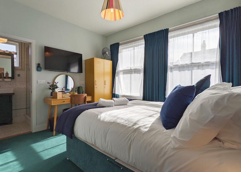 England Hove Room