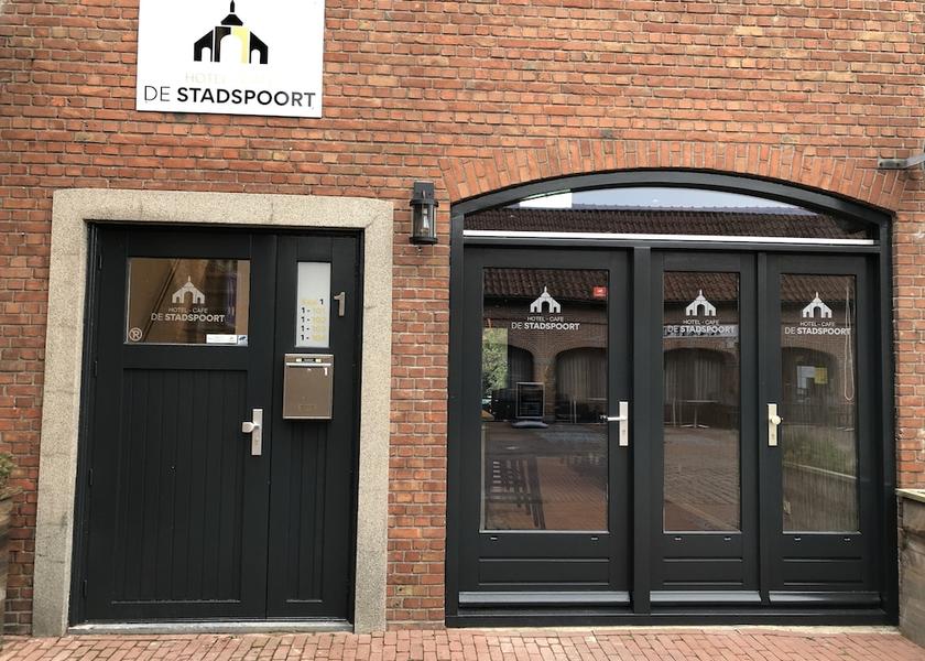 Zeeland Aardenburg Entrance