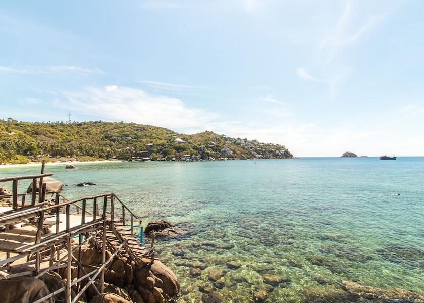 Surat Thani Koh Tao Facade