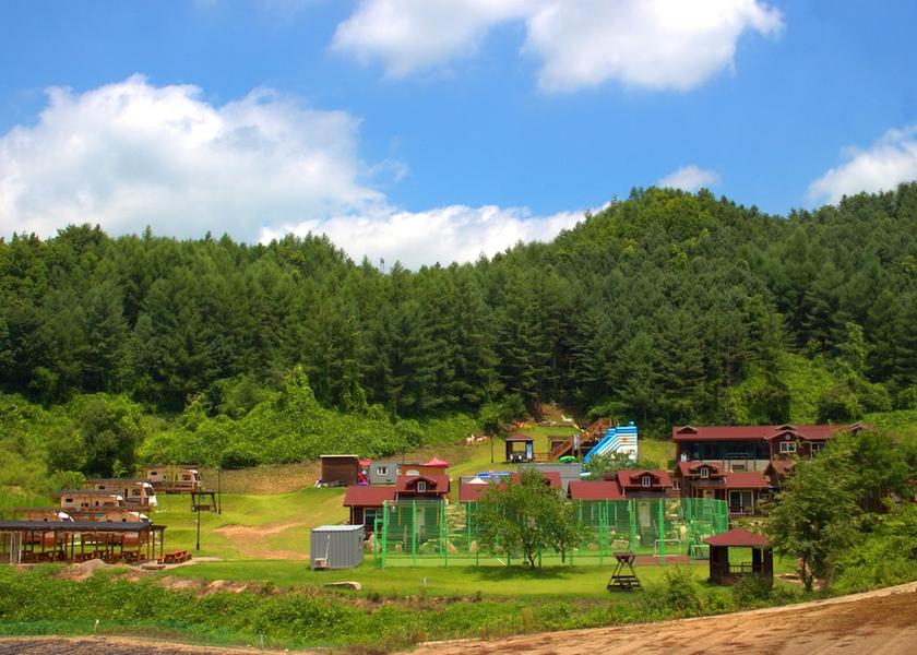 Gangwon Hoengseong Exterior Detail