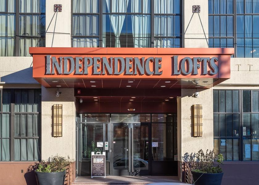 Mississippi Philadelphia Exterior Detail