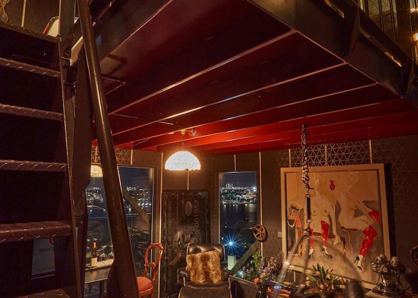 North Holland Amsterdam Room