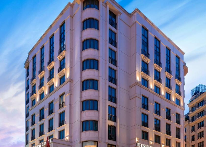  Istanbul Exterior Detail